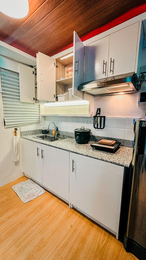 Fully Functional Kitchen